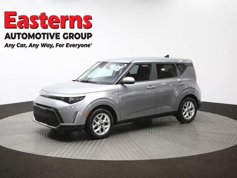 Used 2023 Kia Soul LX w/ Option Group 015 image 57