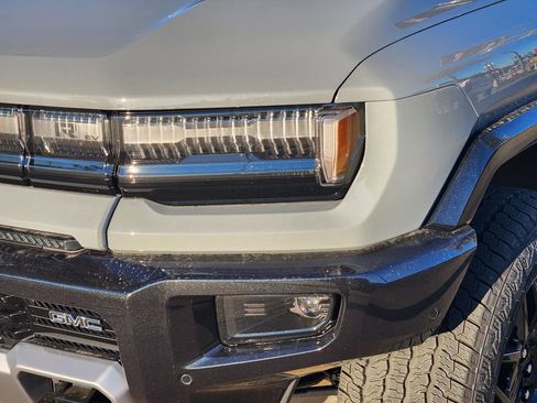 New 2026 GMC Hummer EV SUV AWD/4WD image 5
