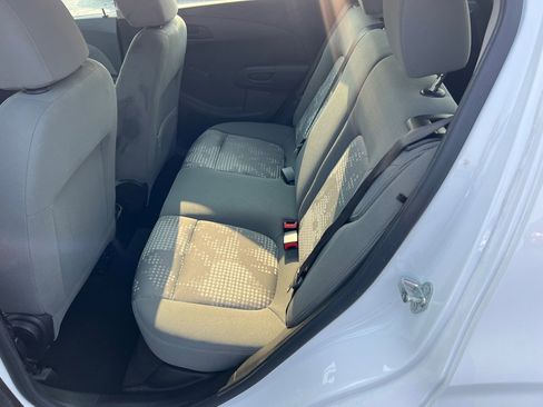 Used 2016 Chevrolet Sonic LS image 15