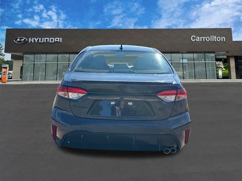 Used 2024 Toyota Corolla SE image 6
