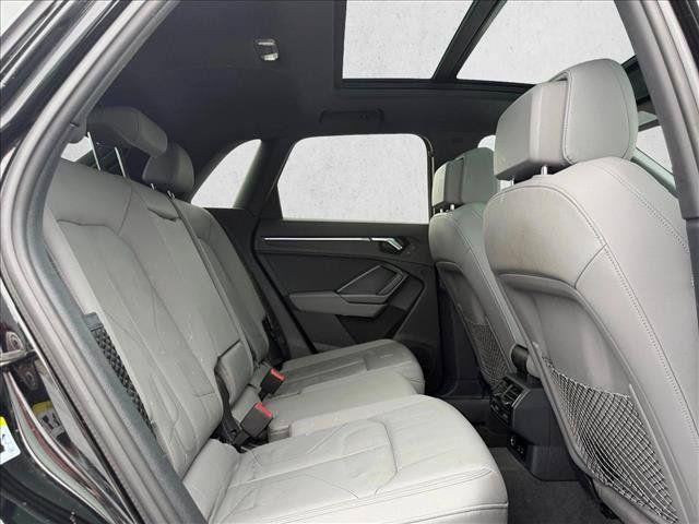 Used 2022 Audi Q3 2.0T Premium Plus AWD/4WD image 20