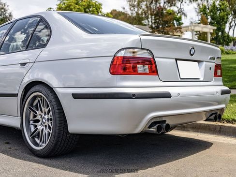 Used 2002 BMW M5 RWD image 47