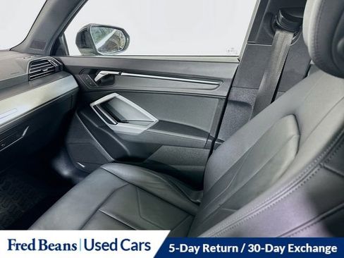 Used 2023 Audi Q3 2.0T Premium w/ Convenience Package AWD/4WD image 24