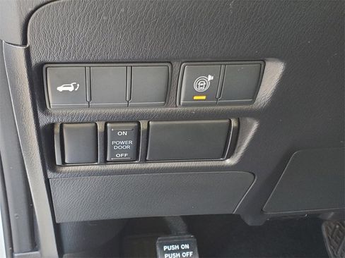 Certified 2022 Nissan Armada SL w/ Midnight Edition Package image 22