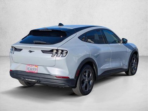 Used 2023 Ford Mustang Mach-E Select image 5