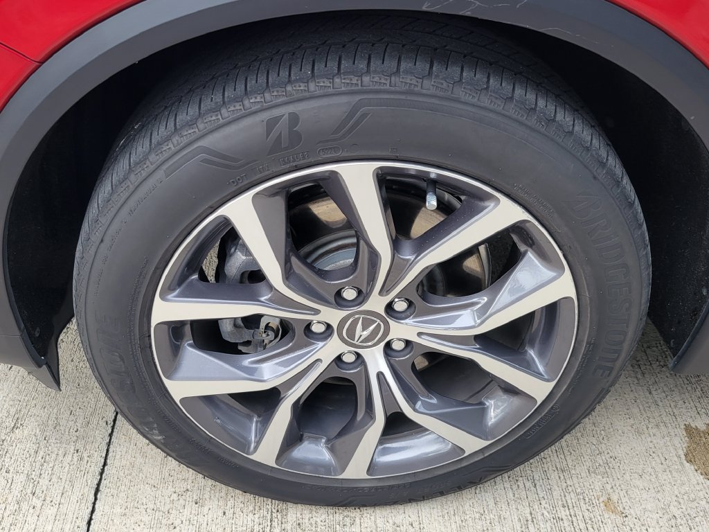 Used 2022 Acura MDX w/ Technology Package FWD image 4