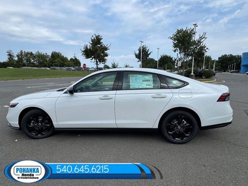 New 2025 Honda Accord SE image 2