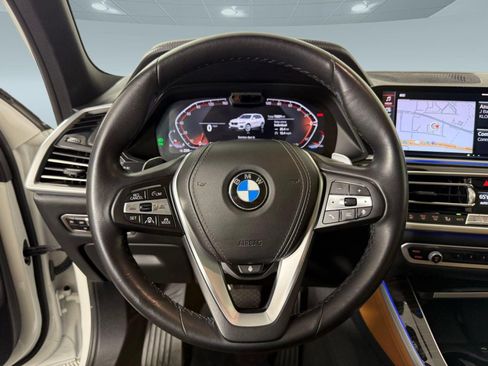 Used 2021 BMW X5 xDrive40i w/ Premium Package AWD/4WD image 11