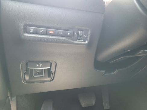 Used 2026 Jeep Cherokee Limited AWD/4WD image 15