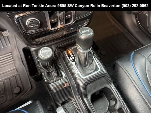 Used 2022 Jeep Wrangler Unlimited Sahara image 20