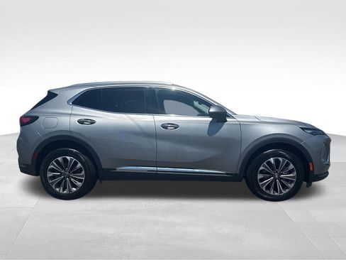 Used 2025 Buick Envision Preferred AWD/4WD image 5