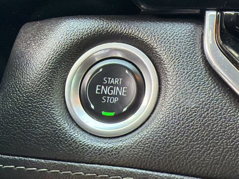 Certified 2024 Chevrolet Colorado LT w/ LT Convenience Package II RWD image 17