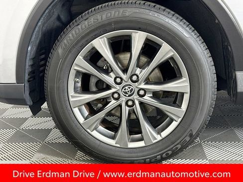 Certified 2018 Toyota RAV4 Limited image 4