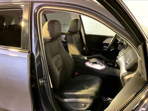 Used 2025 Mercedes-Benz GLE 350 4MATIC image 8