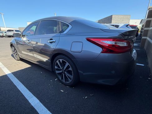 Used 2016 Nissan Altima 2.5 SR image 4