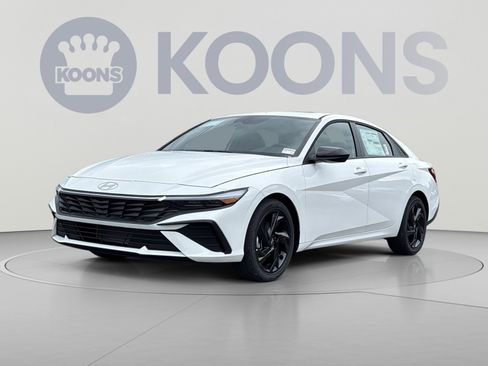 New 2026 Hyundai Elantra SEL Sport FWD image 1