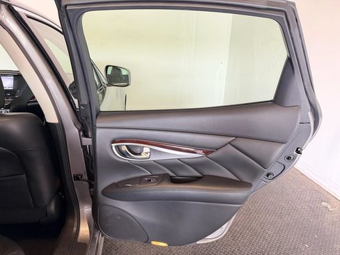 Used 2011 INFINITI M37 x w/ Premium Pkg AWD/4WD image 35