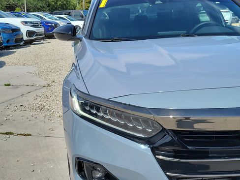 Used 2021 Honda Accord Sport image 7