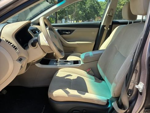 Used 2015 Nissan Altima 2.5 S w/ Special Edition Package FWD image 26