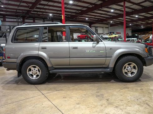 Used 1997 Toyota Land Cruiser AWD/4WD image 10