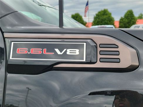 New 2026 GMC Sierra 2500 AT4X w/ LPO, Black Badging Package AWD/4WD image 7
