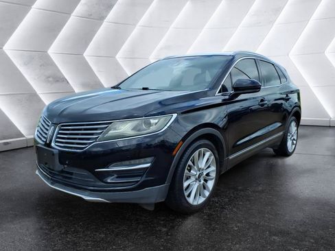 Used 2017 Lincoln MKC Reserve FWD image 1