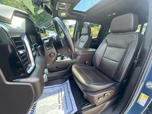 Used 2024 GMC Sierra 1500 Denali w/ Denali Reserve Package AWD/4WD image 15