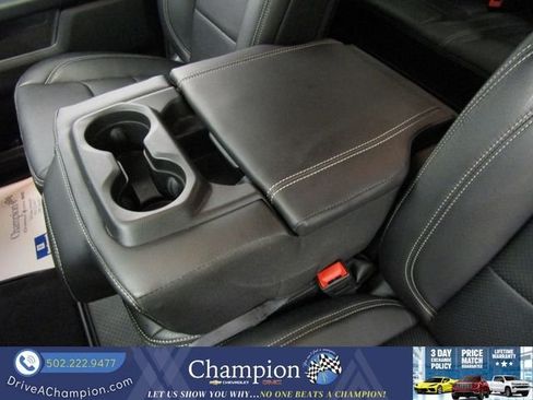 Used 2025 RAM 1500 Warlock AWD/4WD image 40