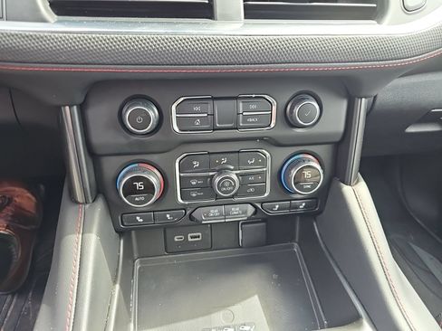 Used 2024 Chevrolet Tahoe RST w/ Luxury Package AWD/4WD image 20