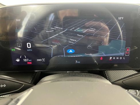 New 2026 Chevrolet Equinox LT w/ Convenience Package II image 22