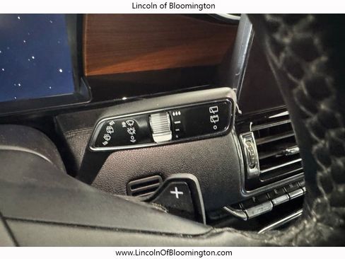 Used 2019 Lincoln Navigator L Reserve image 55