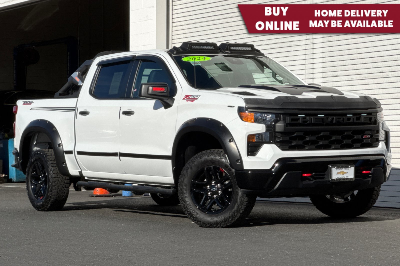 Used 2024 Chevrolet Silverado 1500 Custom Trail Boss AWD/4WD image 1