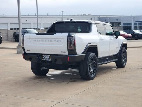 New 2026 GMC Hummer EV 4x4 Crew Cab image 7