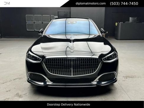 Used 2024 Mercedes-Benz Maybach S 580 4MATIC image 11