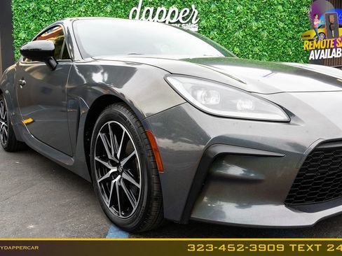 Used 2022 Toyota GR86 w/ ALL Weather Mat Package (TMS) RWD image 4