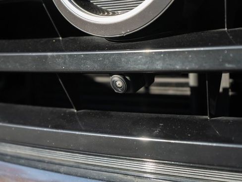 Used 2023 Nissan Pathfinder Platinum w/ Cargo Package image 7