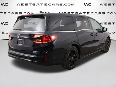 Used 2025 Honda Odyssey Sport-L image 44