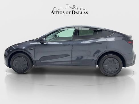 Used 2026 Tesla Model Y 2WD image 6