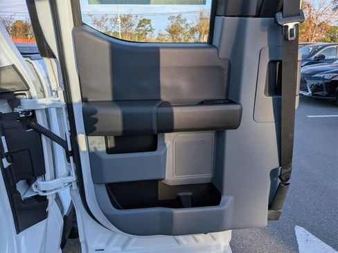 Used 2024 Ford F250 XL w/ XL Chrome Package image 26