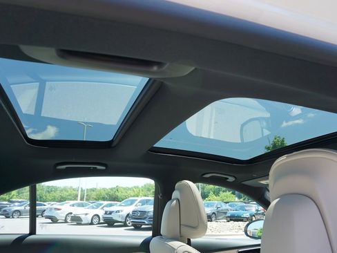 Certified 2025 Mercedes-Benz C 300 Sedan image 60