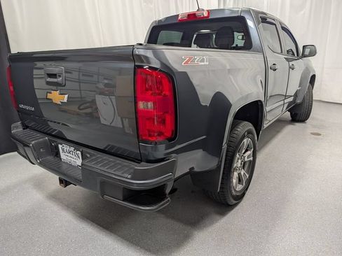 Used 2015 Chevrolet Colorado Z71 AWD/4WD image 3