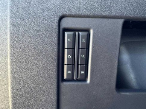 Used 2024 Ford Expedition Platinum image 60