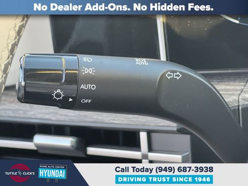 Used 2025 Hyundai Santa Fe Calligraphy AWD/4WD image 23