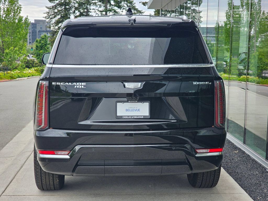 New 2026 Cadillac Escalade IQL Luxury AWD/4WD image 4
