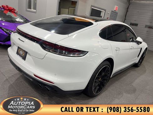 Used 2022 Porsche Panamera image 6