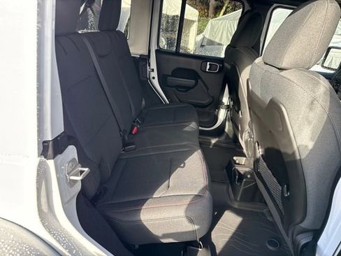 New 2026 Jeep Wrangler Rubicon image 10