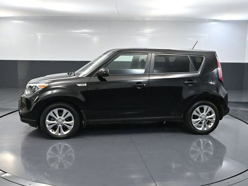 Used 2016 Kia Soul + w/ Audio Package image 11