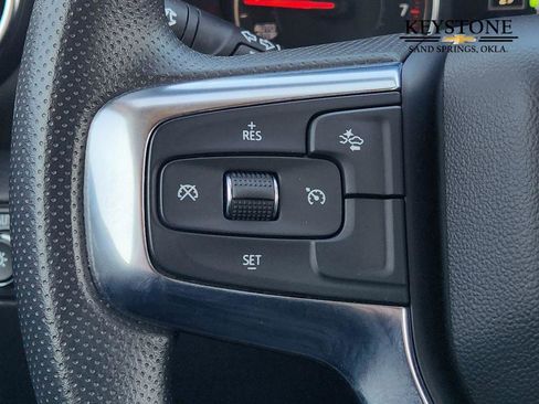 Used 2025 Chevrolet Blazer LT image 28