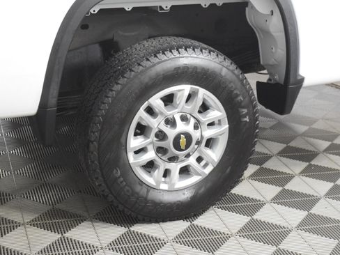 Used 2025 Chevrolet Silverado 2500 W/T w/ WT/CX Safety Package image 56