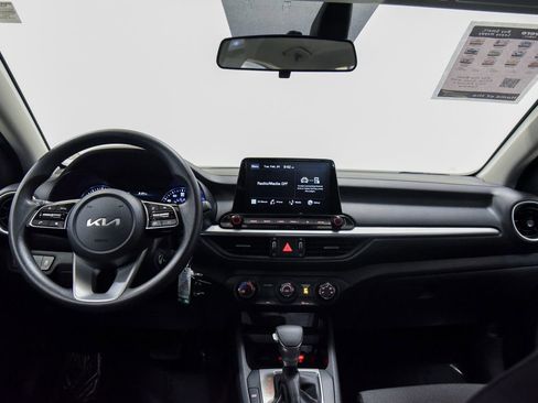 Used 2024 Kia Forte LXS image 24